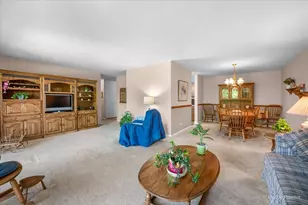 1605 E Central Rd, Arlington Heights, IL 60005 - Photo 12