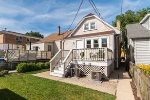 5625 N Menard Ave, Chicago, IL 60646 - Photo 30