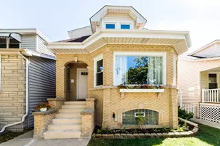 5625 N Menard Ave, Chicago, IL 60646 - Photo 1