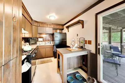 1005 Fern Avenue, Saint Charles, IL 60174 - Photo 10