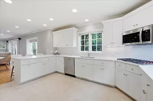 2309 Larkdale Dr, Glenview, IL 60025 - Photo 8