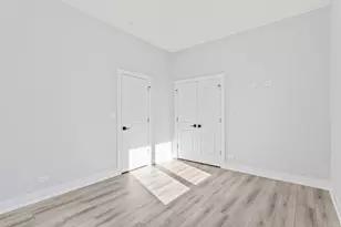6453 S Ingleside Ave, Chicago, IL 60637 - Photo 10
