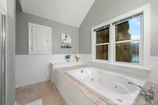38W324 Killey Ln, Geneva, IL 60134 - Photo 20