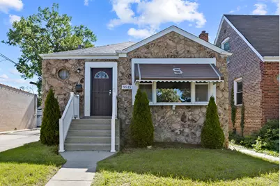 9515 S Woodlawn Avenue, Chicago, IL 60628 - Photo 1