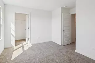985 Emerald Dr, Montgomery, IL 60538 - Photo 24