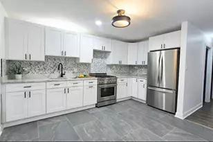 21764 Carol Ave, Sauk Village, IL 60411 - Photo 2