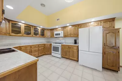20700 Hunt Club Drive, Frankfort, IL 60423 - Photo 16