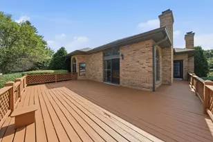 20700 Hunt Club Dr, Frankfort, IL 60423 - Photo 4
