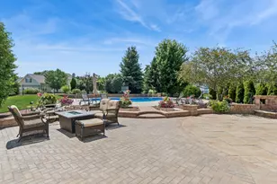 1574 Old Forge Rd, Bartlett, IL 60103 - Photo 32