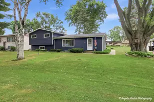 5215 W Nippersink Dr, Richmond, IL 60071 - Photo 1