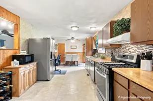 5215 W Nippersink Dr, Richmond, IL 60071 - Photo 4