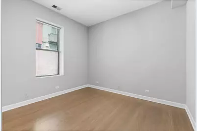 948 N Washtenaw Avenue #2N, Chicago, IL 60622 - Photo 14