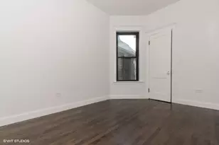 2843 W Fletcher St, Chicago, IL 60618 - Photo 14