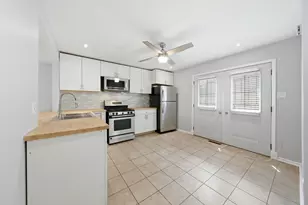 9155 S Cottage Grove Ave, Chicago, IL 60619 - Photo 10