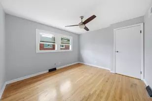 9155 S Cottage Grove Ave, Chicago, IL 60619 - Photo 22