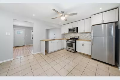 9155 S Cottage Grove Avenue #B, Chicago, IL 60619 - Photo 8