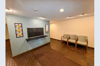 505 Redondo Drive #504, Downers Grove, IL 60516 - Photo 4