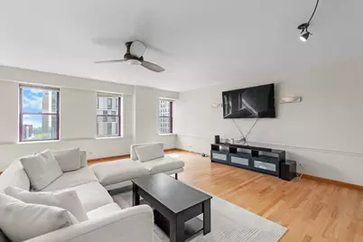40 E 9th Street #1205, Chicago, IL 60605 - Photo 6