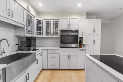 40 E 9th Street #1205, Chicago, IL 60605 - Photo 10