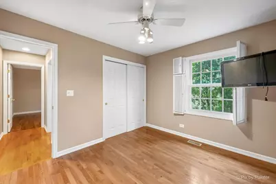 34439 N Hickory Lane, Round Lake, IL 60073 - Photo 18