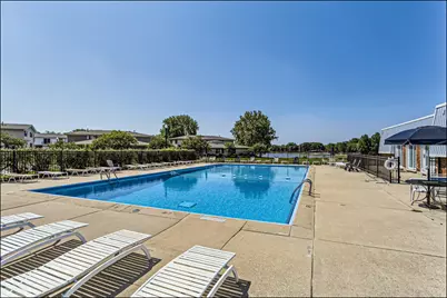 206 Barcliffe Lane #206, Schaumburg, IL 60194 - Photo 14