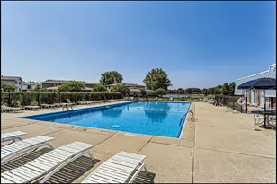 206 Barcliffe Ln, Schaumburg, IL 60194 - Photo 14