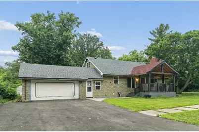 11200 S Octavia Avenue, Worth, IL 60482 - Photo 1