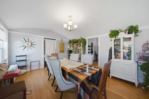 1451 W Berwyn Ave, Chicago, IL 60640 - Photo 8