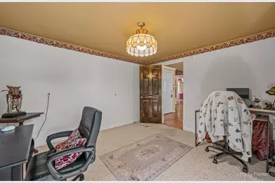 749 Cynthia Drive, Lake Holiday, IL 60548 - Photo 10