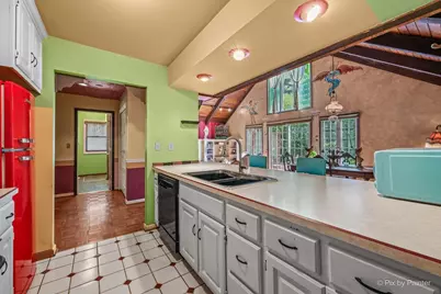 749 Cynthia Drive, Lake Holiday, IL 60548 - Photo 22