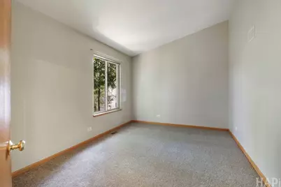 1091 S Normandy Road, Waukegan, IL 60085 - Photo 16