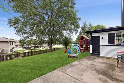 5701 Bedford Court, Hanover Park, IL 60133 - Photo 26
