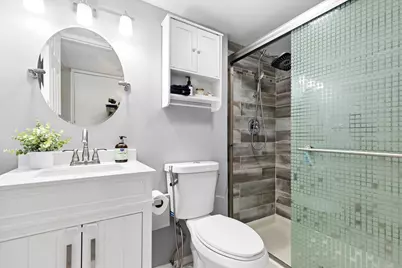 5701 Bedford Court, Hanover Park, IL 60133 - Photo 18