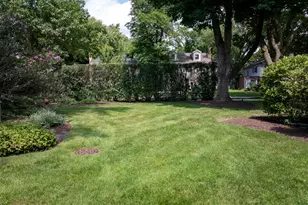 2307 Catherine St, Northbrook, IL 60062 - Photo 30
