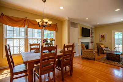 2307 Catherine Street, Northbrook, IL 60062 - Photo 12