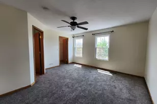 1804 Parkside Dr, Shorewood, IL 60404 - Photo 12