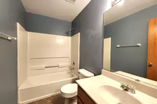 1804 Parkside Dr, Shorewood, IL 60404 - Photo 14