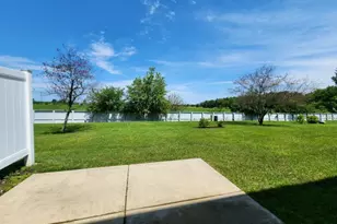 1804 Parkside Dr, Shorewood, IL 60404 - Photo 16