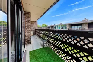 1312 Kenneth Cir, Elgin, IL 60120 - Photo 14