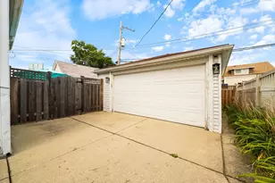 6465 N Newland Ave, Chicago, IL 60631 - Photo 36