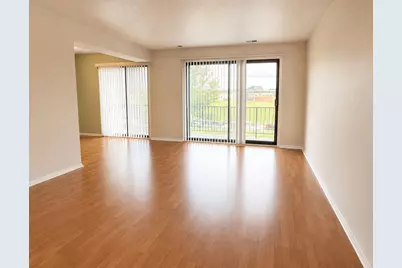 601 W Huntington Commons Road #302, Mount Prospect, IL 60056 - Photo 6