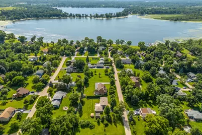 22205 W Pineview Drive, Antioch, IL 60002 - Photo 2