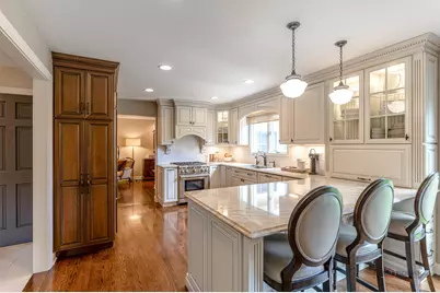 22205 W Pineview Drive, Antioch, IL 60002 - Photo 10