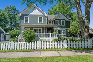 318 W Lake St, Barrington, IL 60010 - Photo 1
