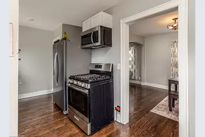 9619 S Albany Avenue, Evergreen Park, IL 60805 - Photo 8