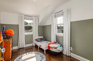 9619 S Albany Ave, Evergreen Park, IL 60805 - Photo 12