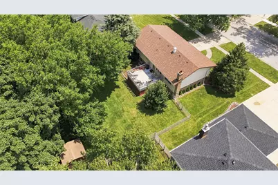 18W108 71st Street, Darien, IL 60561 - Photo 32