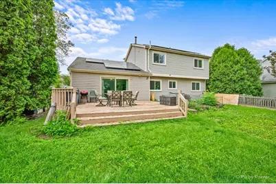 1441 Loch Lomond Drive, Crystal Lake, IL 60014 - Photo 2