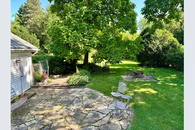 225 Hoy Avenue, Woodstock, IL 60098 - Photo 24