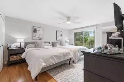 2S649 Avenue Normandy E Avenue, Oak Brook, IL 60523 - Photo 16